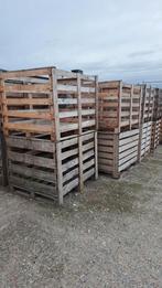 Houten boxen (boxpallets) voor oa. stapelen van brandhout, Ophalen