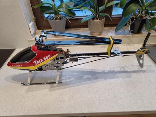 Lijn de T-Rex 500 ESP DFC uit, Hobby en Vrije tijd, Modelbouw | Radiografisch | Helikopters en Quadcopters, Zo goed als nieuw