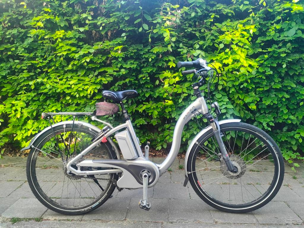 Vélo électrique Vélo électrique pour femmes Vélo électrique, Autres marques, 47 à 51 cm, 50 km par batterie ou plus, Comme neuf