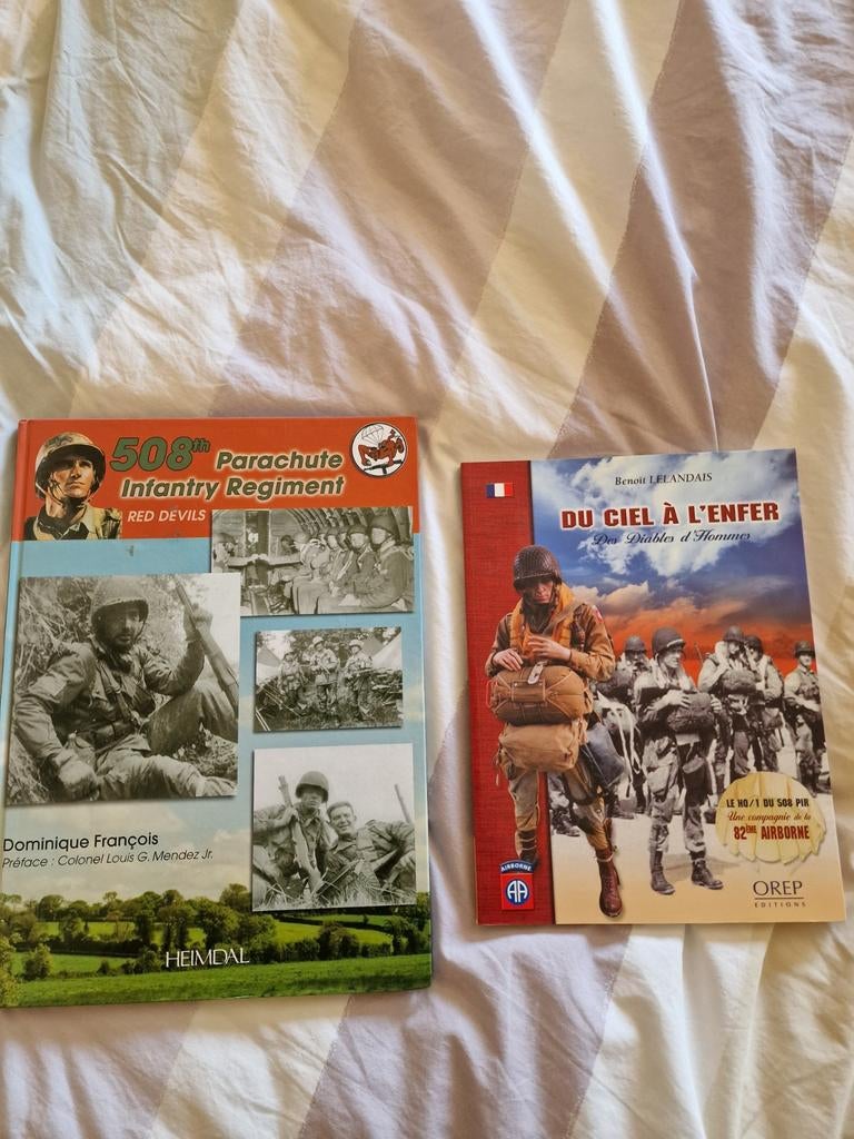 Lot 2 livres sur les paras us ww2 en Normandie