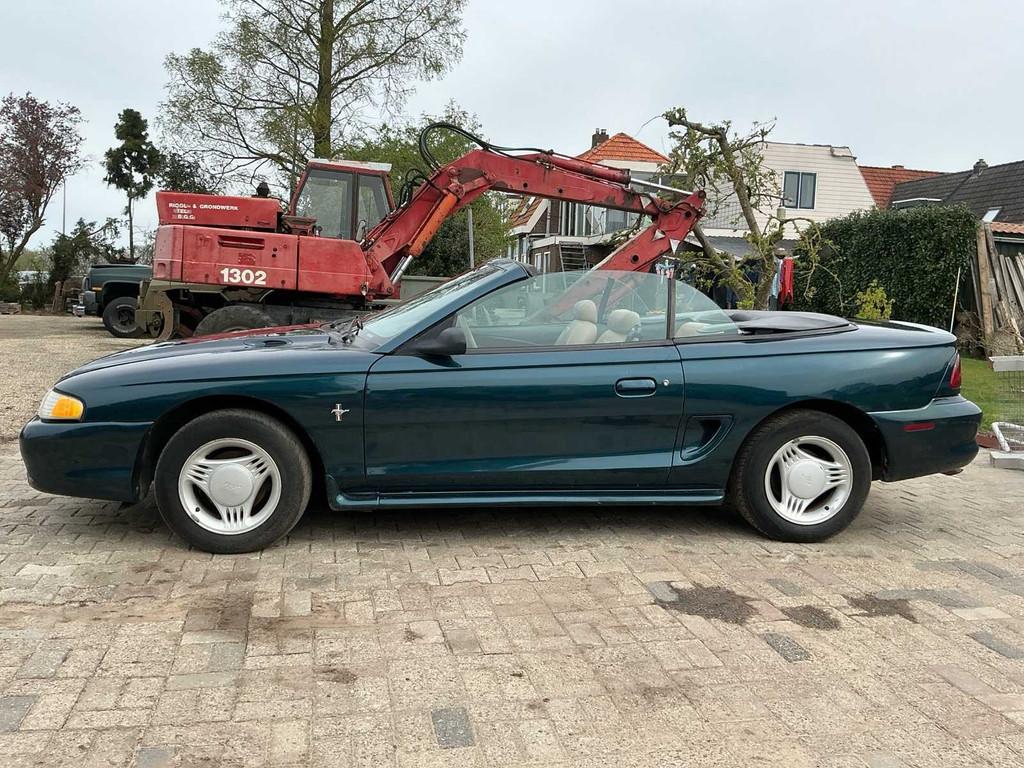 Ford Usa Mustang 3.8 V6 Voiture Classique Décapotable, Achat, Entreprise, Cabriolet, Toit ouvrant