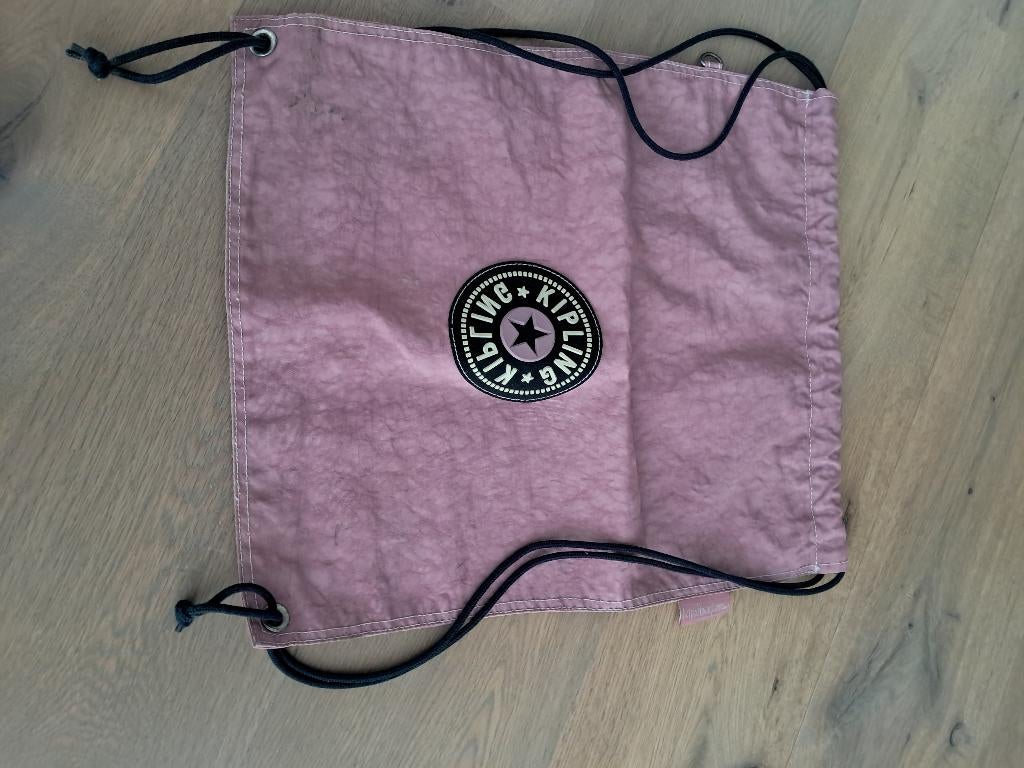 sac de sport, Bijoux, Sacs & Beauté, Sacs | Sacs de sport, Comme neuf, Enfants unisexe, Enlèvement ou Envoi