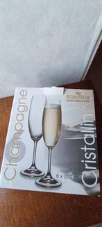 Flûtes à champagne Bohemia Cristallin, Maison & Meubles, Cuisine | Vaisselle, Enlèvement, Comme neuf, Verre ou Verres