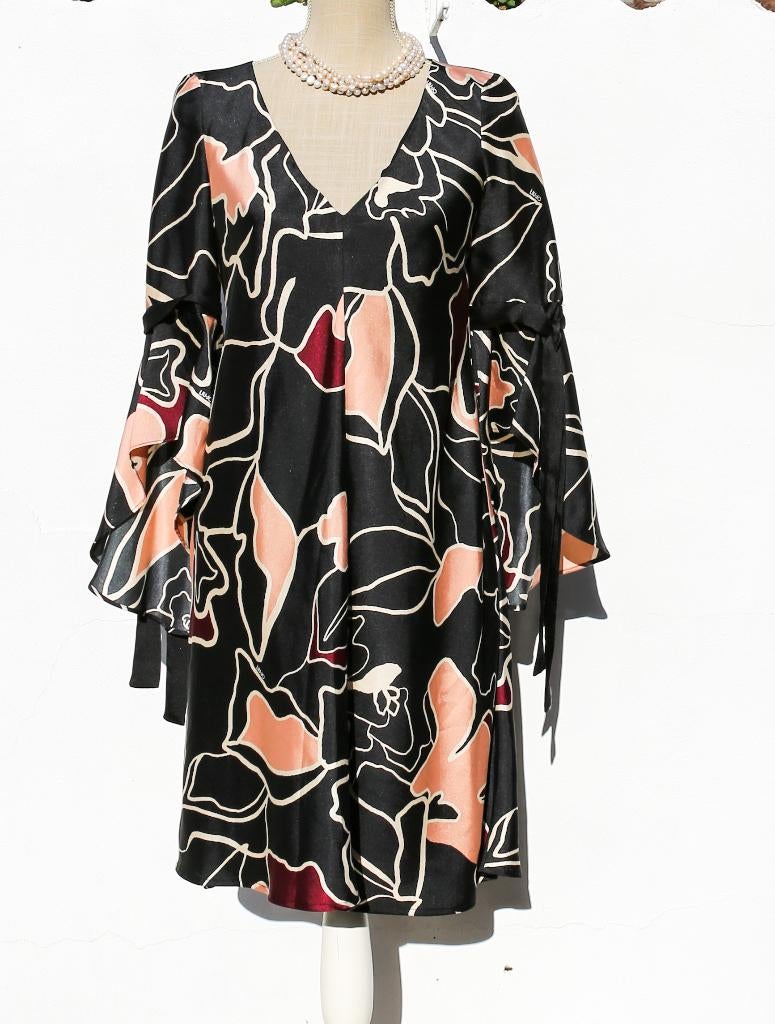 Zeer mooie Liu-Jo jurk maat 38, Kleding | Dames, Jurken, Maat 38/40 (M), Liu-Jo, Zwart, Ophalen of Verzenden