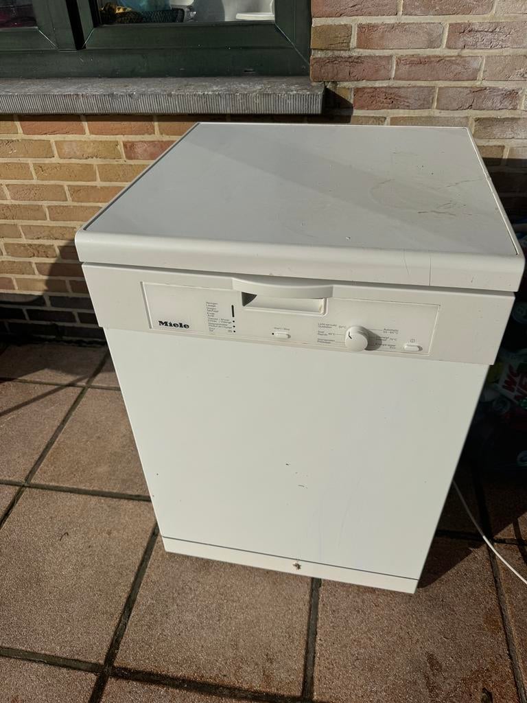 Miele vaatwas defect!!! 25€, Ophalen, Zo goed als nieuw