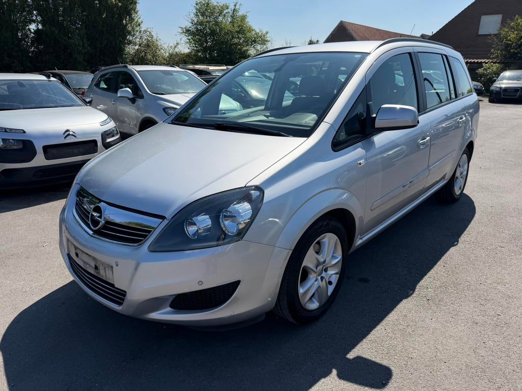 OPEL ZAFIRA ESSENCE 1.6 RU 5 PLACE 7, Achat, Entreprise, 7 places, Boîte manuelle