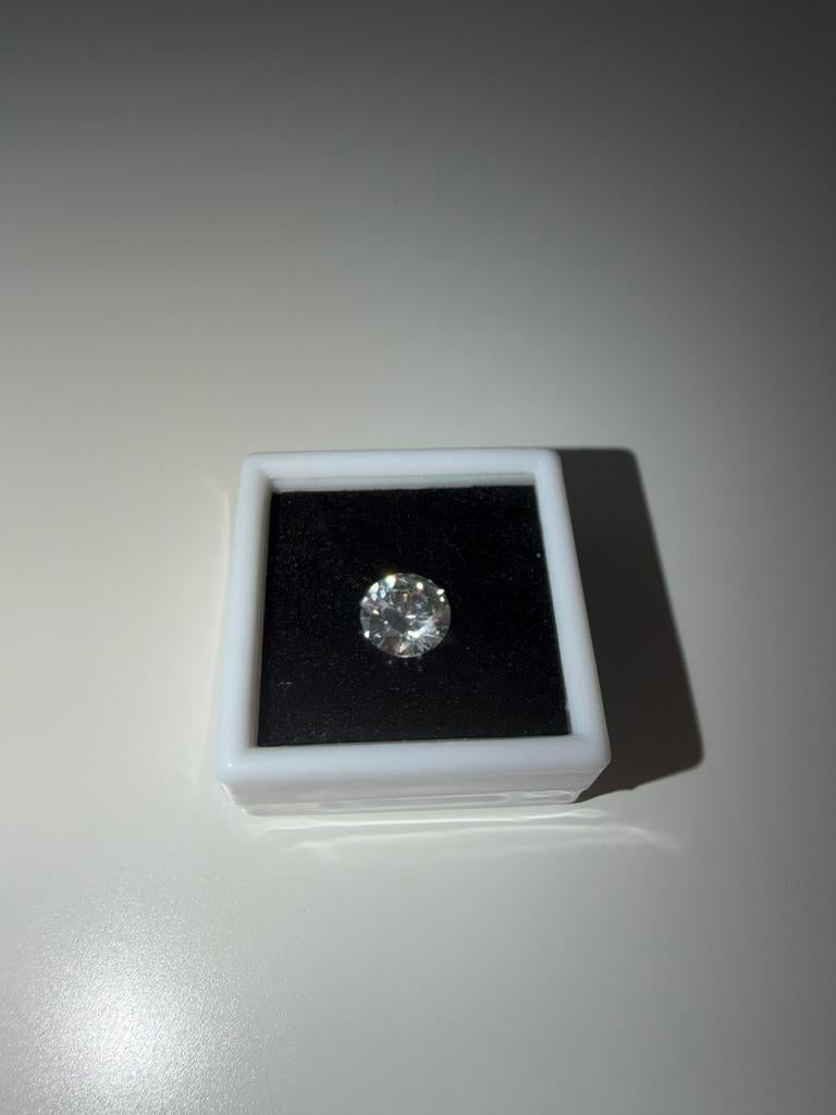 Diamant 4,02 ct IGI certifié – taille brillant – idéal bague, Enlèvement ou Envoi, Neuf