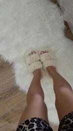 Pantoufles souples, Vêtements | Femmes, Chaussures, Envoi, Comme neuf, Beige, Pantoufles