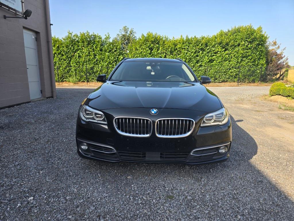 BMW 535 XD break Luxury Line , Bomvol opties !, Autos, BMW, Cuir, Euro 6, Entreprise, Noir