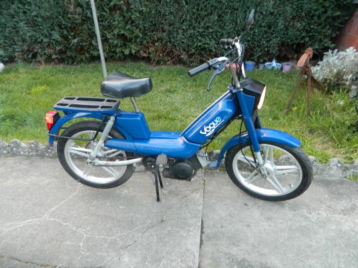 Peugeot vogue de 1996 avec papiers, Fietsen en Brommers, Brommers | Oldtimers, Overige merken, Klasse A (25 km/u), Ophalen