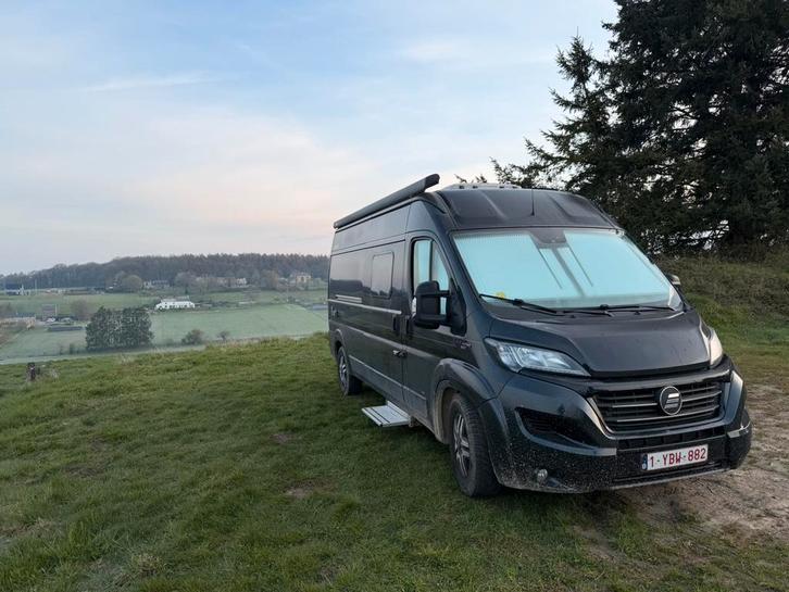 Premium camper hymer yosemite,zwart , volledig uitgerust, Caravans en Kamperen, Mobilhomes, Particulier, tot en met 2, Buscamper of Camperbus