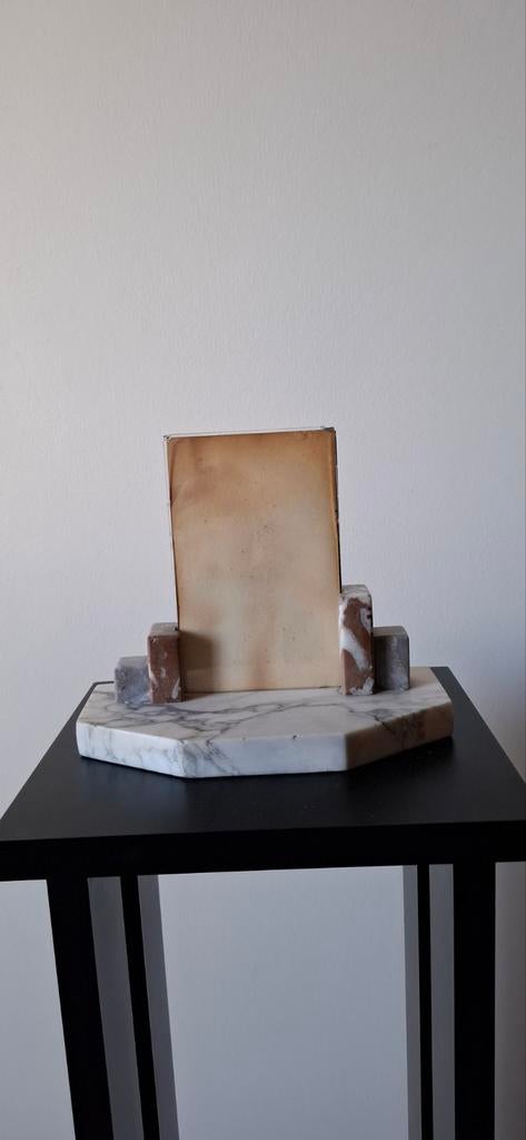 Cadre photo en marbre, Enlèvement