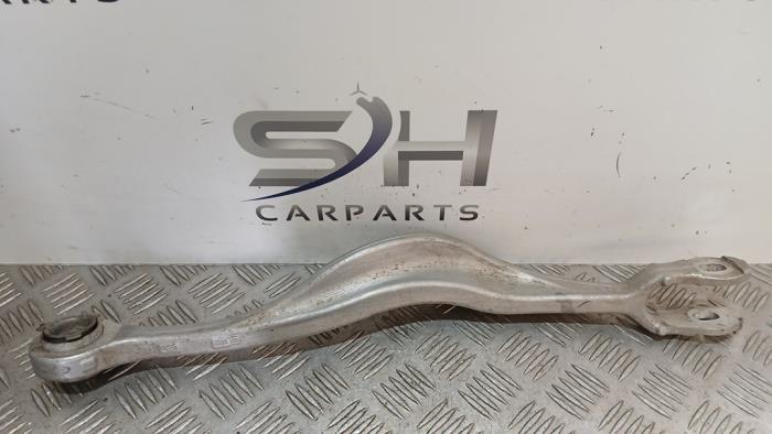 Draagarm rechts-achter van een Mercedes C-Klasse, Gebruikt, -, Ophalen of Verzenden, -