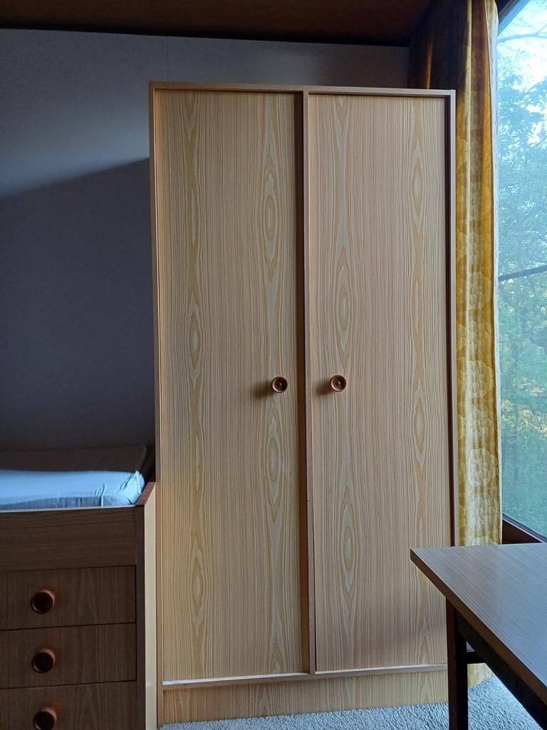 Kleerkast gratis, Huis en Inrichting, Ophalen