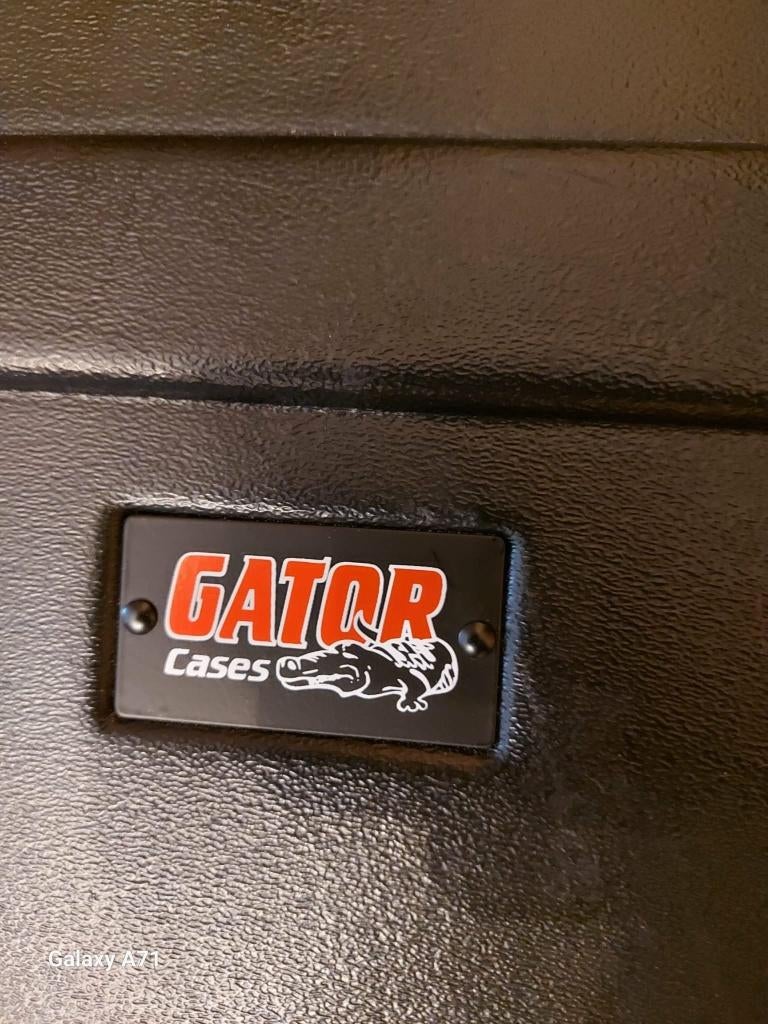 Gator GTSA-KEY76 hardcase, Enlèvement, Utilisé, 76 touches, Autres marques