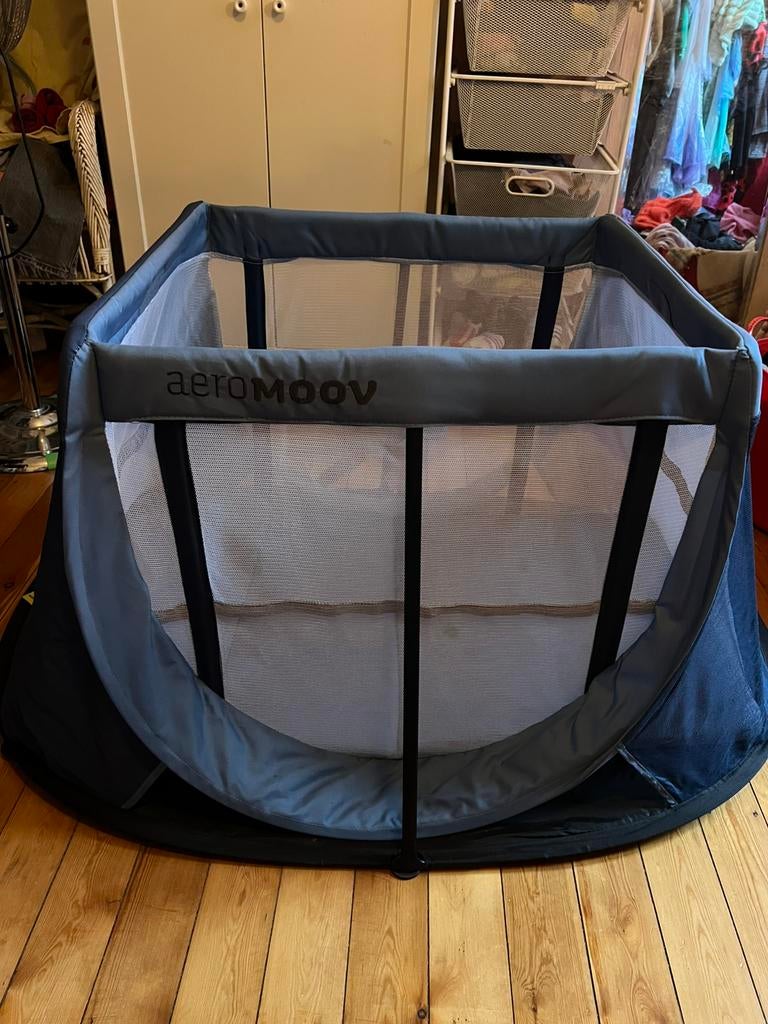 AEROMOOV reisbedje, Ophalen, Zo goed als nieuw