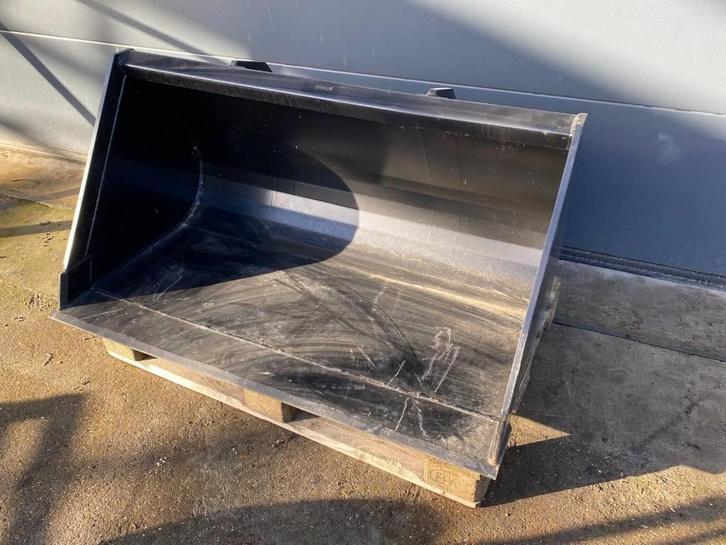 Giant GRB-1300, Articles professionnels, Machines & Construction | Pièces