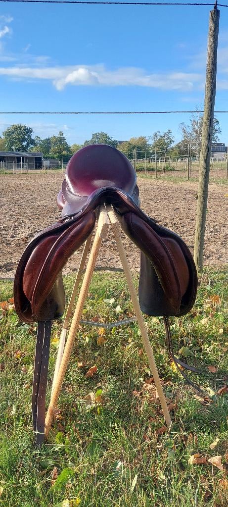 Selle de dressage Knap Albion, Enlèvement, Comme neuf, Dressage