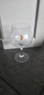 Bierglas straffe Hendrik, Ophalen, Bierglas