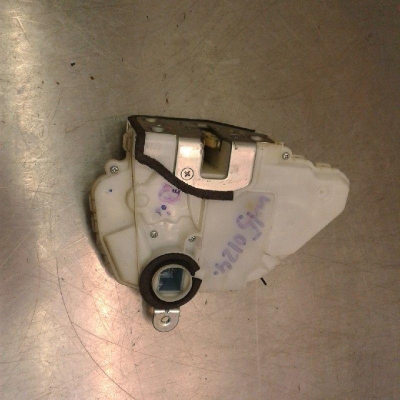 SERRURE DE PORTE RODS AVANT DROIT Honda Civic (FA / FD), Utilisé, Honda