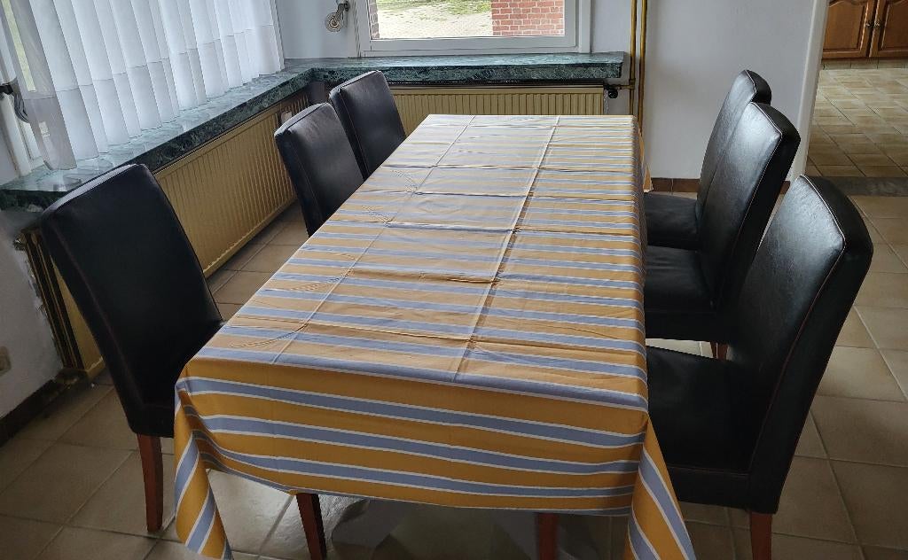 Gratis: Eettafel en stoelen, Huis en Inrichting, Tafels | Eettafels, Ophalen, Gebruikt