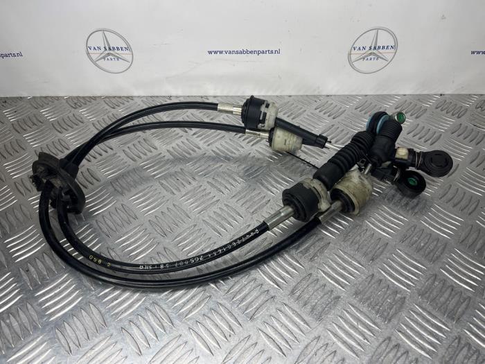 Câble commutation boîte de vitesse d'un Mercedes Vito, -, 3 mois de garantie, Utilisé, -