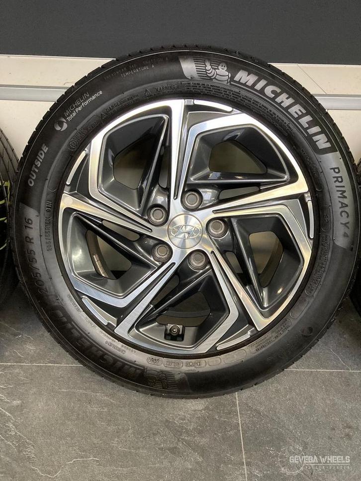 16” originele Hyundai i30 velgen + banden 5x114.3 52910-G460, Auto-onderdelen, Banden en Velgen, Banden en Velgen, Zomerbanden