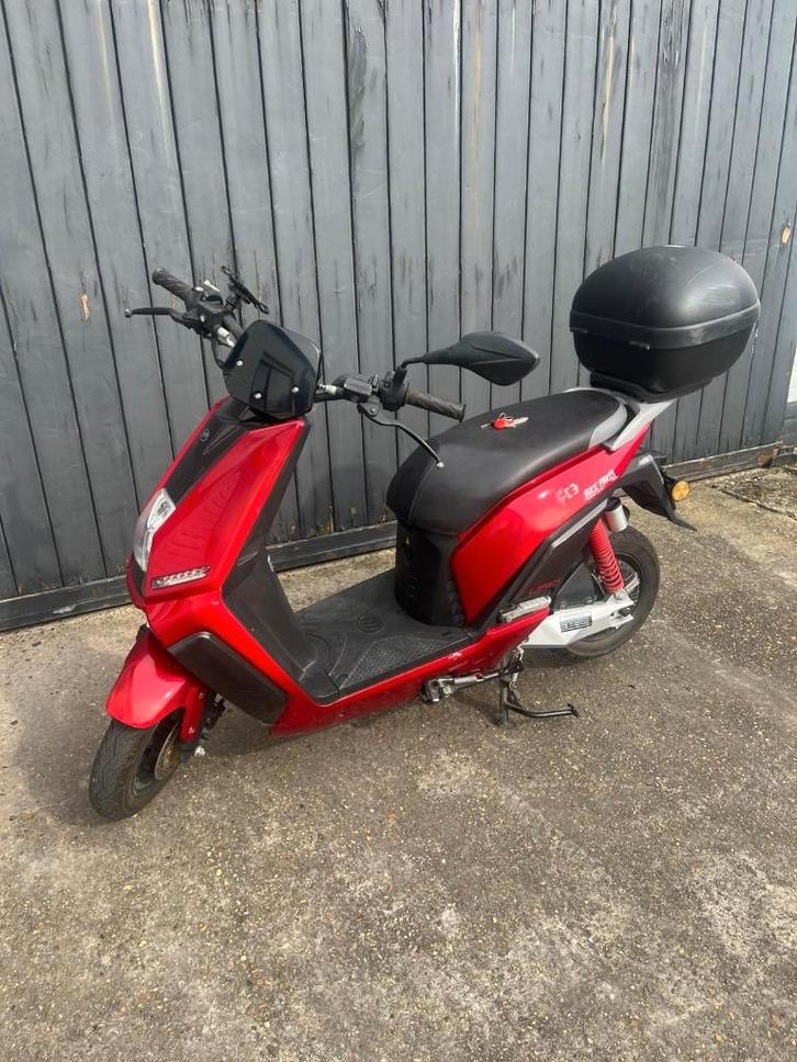 LIFAN E3 Deluxe - B klasse elektrische scooter, Fietsen en Brommers, Brommers | Overige merken, Zo goed als nieuw, Klasse B (45 km/u)