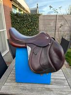 Selle de saut Equiline modèle Nick Skelton 17,5 pouces, Enlèvement