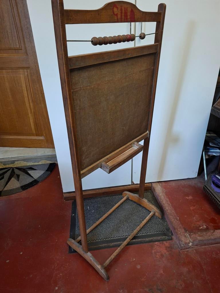 Retro schoolbank en bord., Ophalen