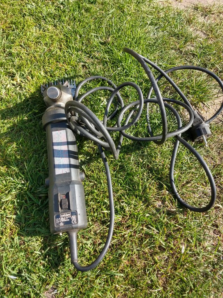 Heiniger scheermachine, Ophalen