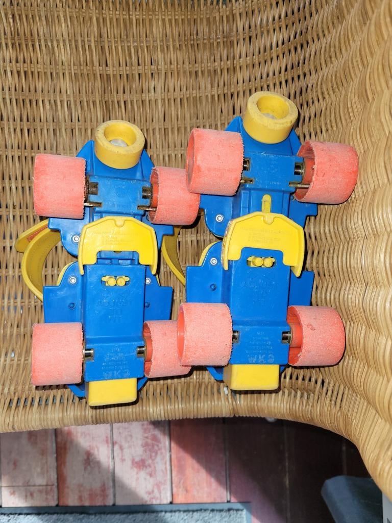 1er Patins à roulettes, Enlèvement, Réglable