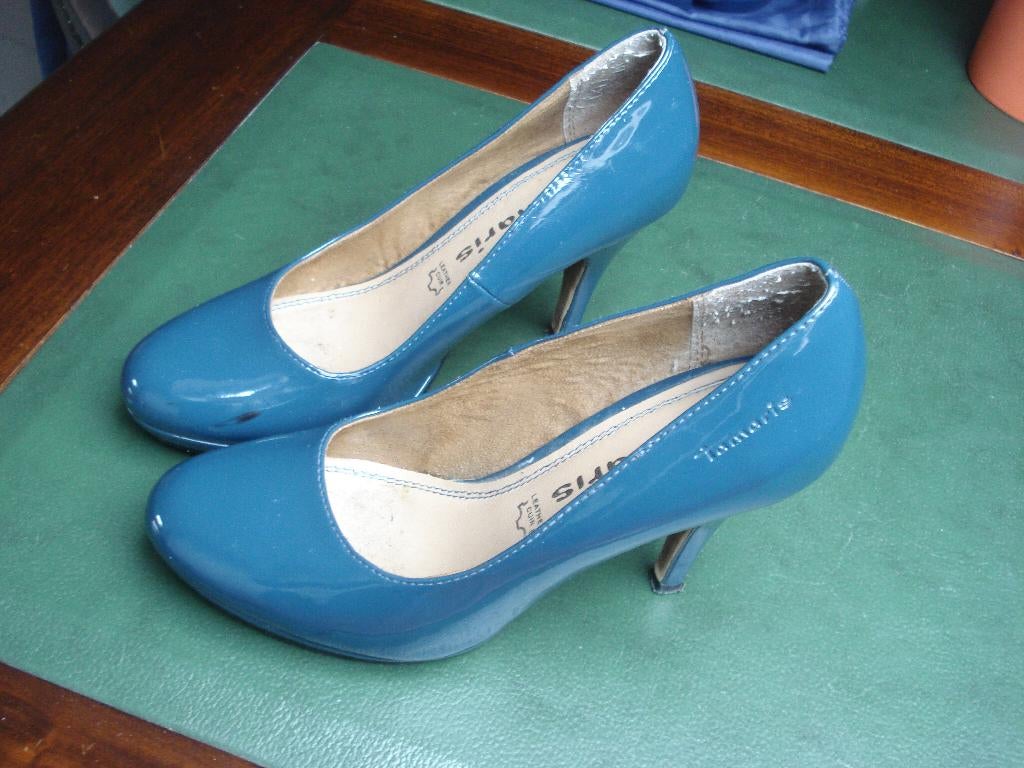 Tamaris blauwe pumps, dames. mt 37, Tamaris, Pumps, Blauw, Ophalen of Verzenden