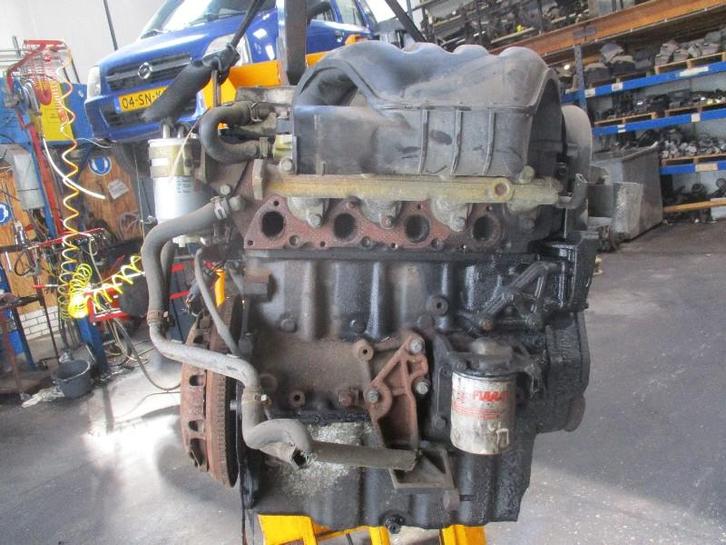MOTOR Ford Fiesta 4 (01-1995/01-2002) (motorcode--rtj), Auto-onderdelen, Motor en Toebehoren, Ford, Gebruikt