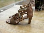 Schoenen Voltan maat 43, Beige, Ophalen of Verzenden, Schoenen met hoge hakken, Gedragen