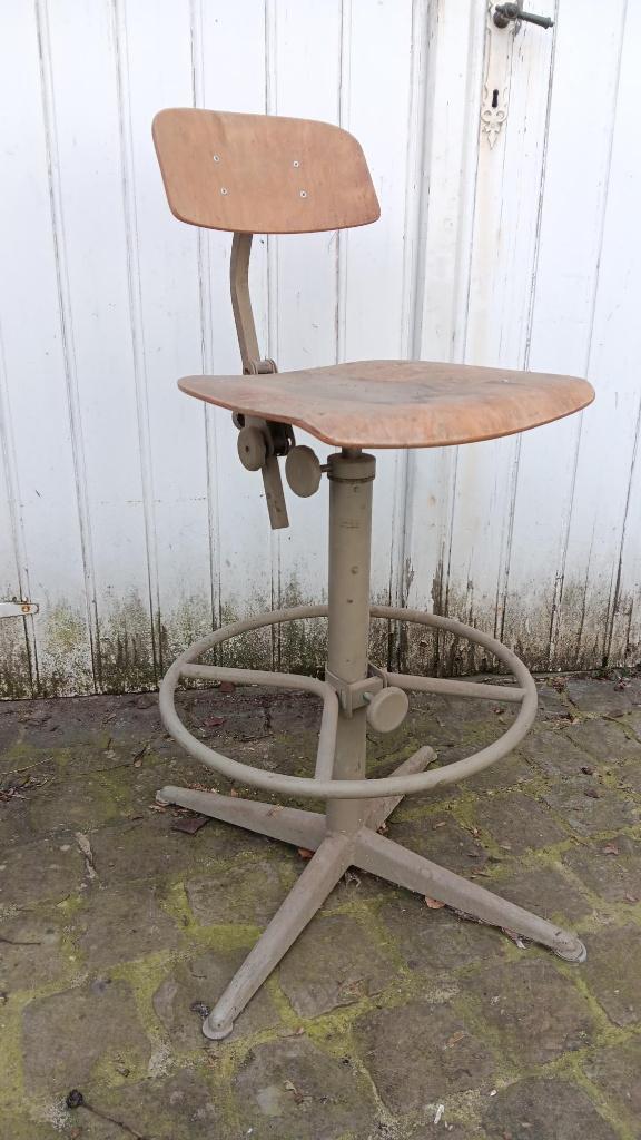 chaise  d'archiecte - années 60", Maison & Meubles, Chaises, Utilisé, Deux, Bois, Métal, Gris, Enlèvement