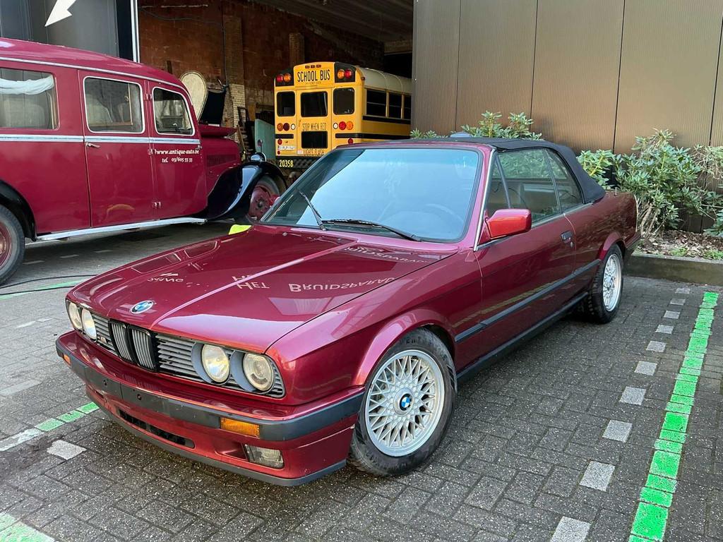 BMW E30 320 Voiture particulière 1991, Autos, Achat, Entreprise, Boîte manuelle, Autre carrosserie