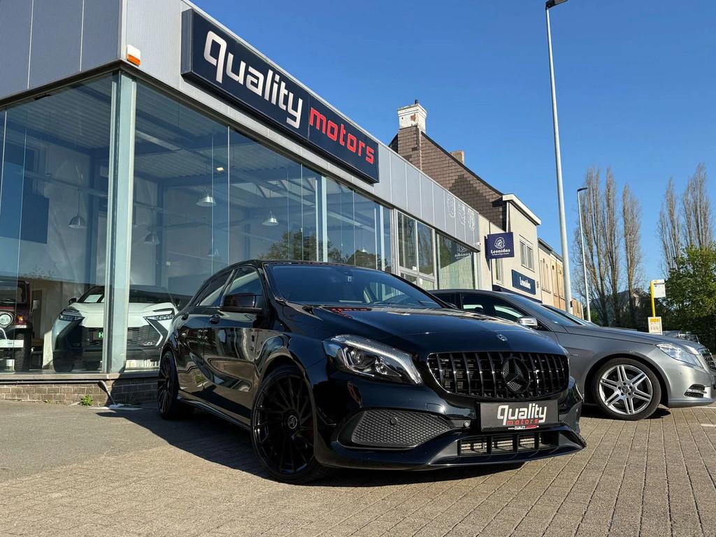 Mercedes-Benz A-CLASS 180 AMG-PACK / A45s PACK / NIEUWSTAAT, Autos, Achat, Euro 6, Entreprise, Noir