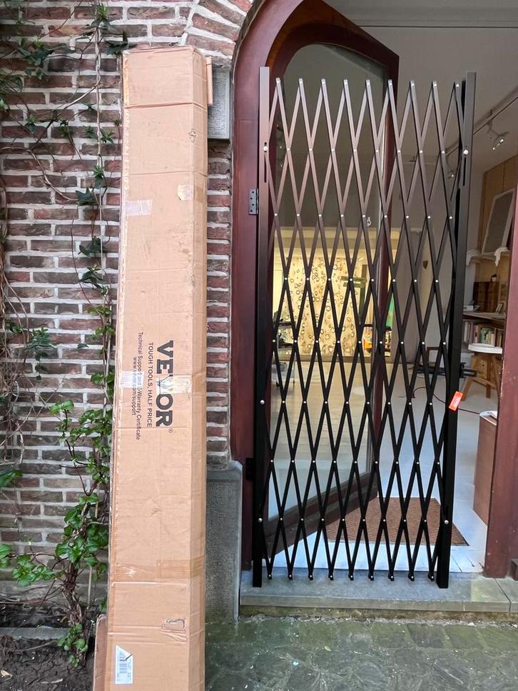 Veiligheidsdeur/uitschuifbare grill, Tuin en Terras, Tuinpoorten, Zo goed als nieuw, Ophalen