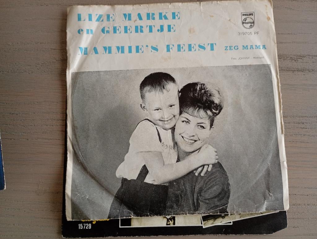 Lize Marke en Geertje - Mammie's feest, CD & DVD, Vinyles Singles, En néerlandais, Enlèvement ou Envoi, Single, Utilisé