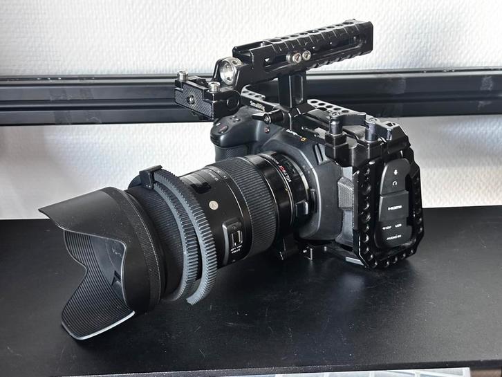 Blackmagic Pocket 4K + Sigma 18-35mm F/1.8 EF, Audio, Tv en Foto, Videocamera's Digitaal, Gebruikt, Camera, Canon, Ophalen