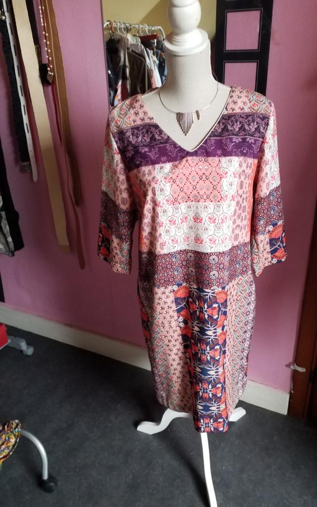 Robe moyenne, Vêtements | Femmes, Robes, Rouge, Taille 38/40 (M), Cassis, Comme neuf