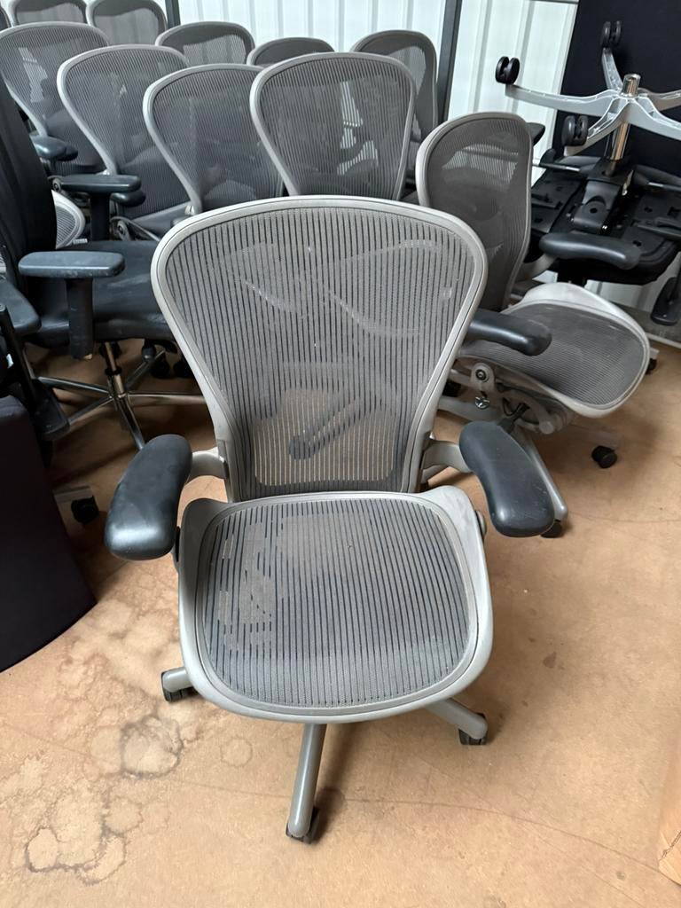 Lot Chaises de bureau Herman Miller Aeron Pro / Ergonomiques, Enlèvement, Ergonomique, Comme neuf