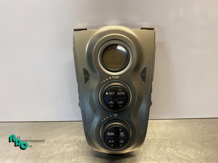Panneau de commandes chauffage d'un Toyota Yaris (Yaris 2 09, Autos : Pièces & Accessoires, -, 3 mois de garantie, Toyota, Utilisé