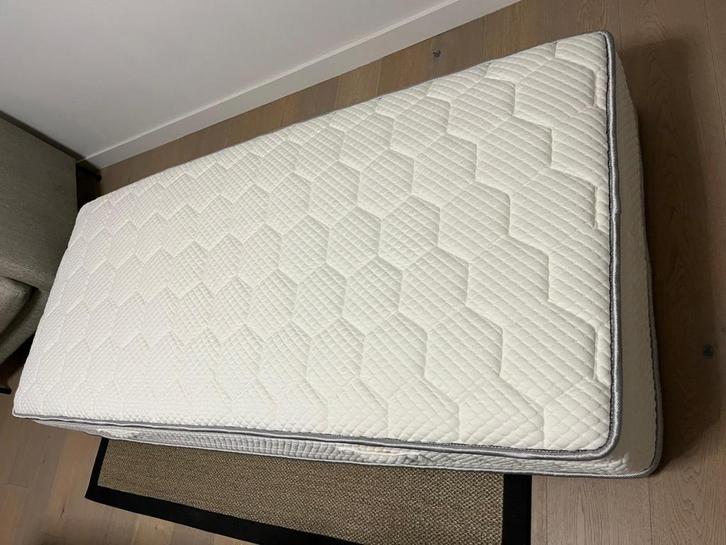Aeromax aventi matras - swiss sense nieuw, Huis en Inrichting, Slaapkamer | Matrassen en Bedbodems, Matras, Ophalen