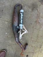 Uitlaat yasuni, Enlèvement, Utilisé, Pot d'échappement