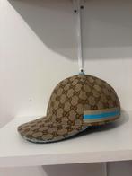 Gucci GG Canvas Pet met Blauwe Streep - Maat M €45,-, Ophalen of Verzenden, Zo goed als nieuw, Pet
