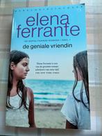 boek: de geniale vriendin van Elena Ferrante, Boeken, Ophalen of Verzenden, Zo goed als nieuw, Elena Ferrante