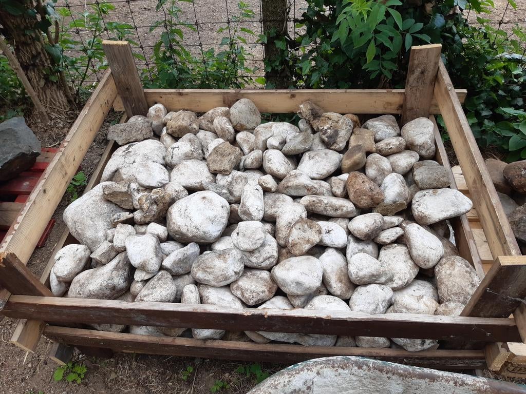 Witte keien alle maten, Ophalen