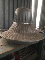 lampe  ancienne, Enlèvement